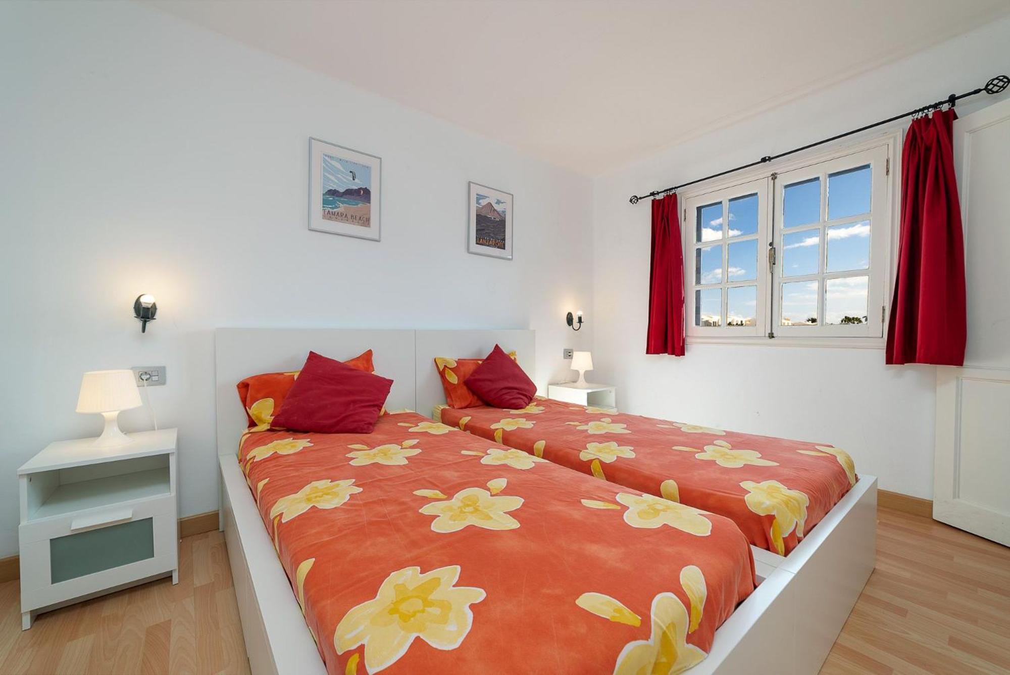 Appartamento Playa Bastián 2 habs, 2 baños y súper terraza Costa Teguise Esterno foto