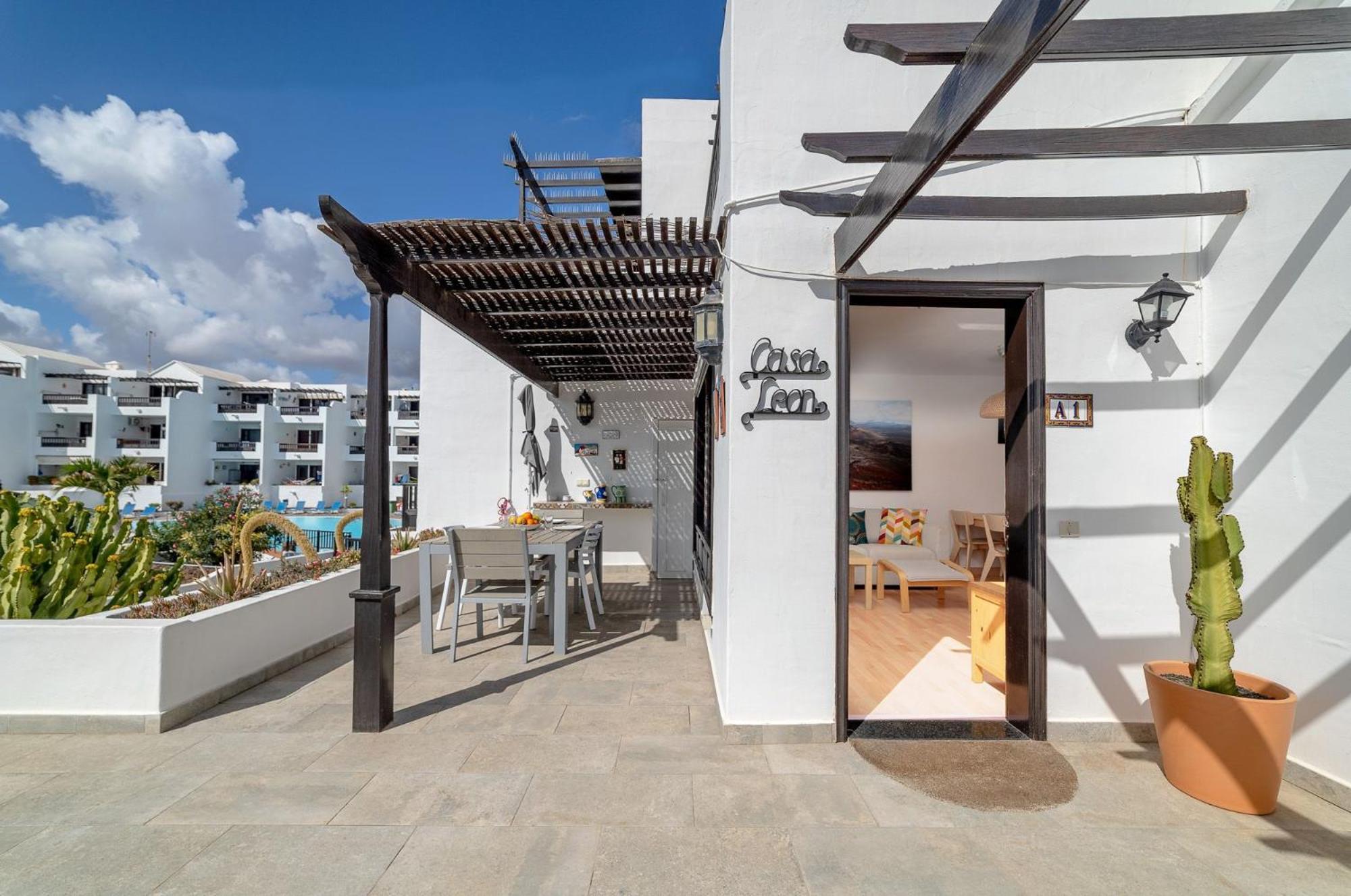 Appartamento Playa Bastián 2 habs, 2 baños y súper terraza Costa Teguise Esterno foto
